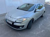 Usado Renault Mégane III Authentique 90 CV (66 kW) 2012 Gris / plata Berlina