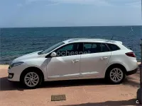Usado Renault Mégane GrandTour Dynamique 110 CV (80 kW) 2013 Blanco Familiar