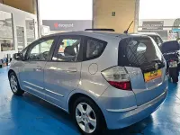 Usado Honda Jazz Executive 99 CV (72 kW) 2009 Azul Utilitario