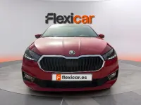 Usado Skoda Fabia Selection 116 CV (85 kW) 2025 Rojo Utilitario