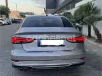Usado Audi A3 Advanced Plus 150 CV (110 kW) 2020 Gris / plata Berlina