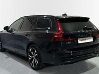 Usado Volvo V60 Plus 197 CV (144 kW) 2025 Negro Familiar