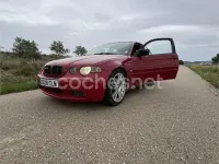 Usado BMW 318 115 CV (84 kW) 2003 Rojo Berlina
