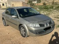 Usado Renault Mégane Expression 130 CV (95 kW) 2006 Beige Berlina