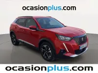 Usado Peugeot 2008 Allure 130 CV (95 kW) 2021 Rojo SUV