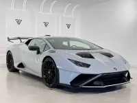 Usado Lamborghini Huracán 640 CV (470 kW) 2024 Gris / plata Coupe
