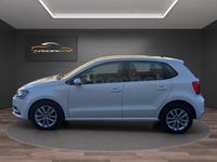 Usado VW Polo Advance 75 CV (55 kW) 2015 Blanco Berlina