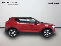 Usado Volvo XC40 Plus 197 CV (144 kW) 2024 Rojo SUV