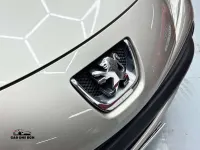 Usado Peugeot 207 69 CV (50 kW) 2009 Gris Utilitario