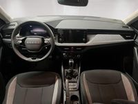 Usado Skoda Kamiq Selection 115 CV (84 kW) 2025 Rojo SUV