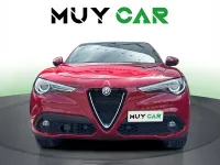 Usado Alfa Romeo Stelvio Executive 190 CV (139 kW) 2019 Rojo SUV