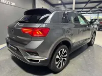 Usado VW T-Roc Advance 116 CV (85 kW) 2021 Plateado SUV
