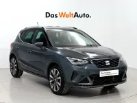 Usado Seat Arona FR 115 CV (84 kW) 2025 Gris SUV