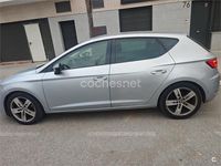 Usado Seat Leon FR 150 CV (110 kW) 2018 Gris / plata Berlina