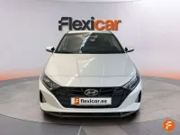 Usado Hyundai i20 84 CV (61 kW) 2022 Blanco Utilitario
