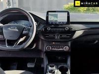 Usado Ford Kuga ST-Line 120 CV (88 kW) 2023 Gris SUV