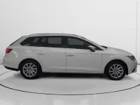 Usado Seat Leon Style 105 CV (77 kW) 2014 Blanco Utilitario