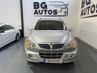 Usado Ssangyong (KGM) Kyron 141 CV (103 kW) 2006 Gris / plata SUV