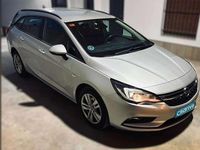 Usado Opel Astra Selective 110 HP (80 kW) 2019 Cinzento Carrinha