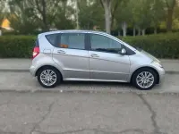 Usado Mercedes A160 Elegance 95 CV (69 kW) 2010 Gris Utilitario