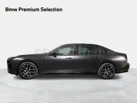 Usado BMW 740 299 CV (219 kW) 2025 Gris / plata Berlina