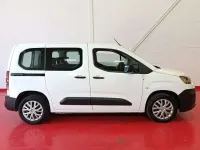 Usado Citroën Berlingo Live 102 CV (75 kW) 2021 Blanco Monovolumen