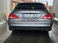Usado Mercedes CLA220 Shooting Brake AMG line 177 CV (130 kW) 2015 Gris / plata Familiar