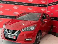Usado Nissan Micra Acenta 92 CV (67 kW) 2022 Passion red Utilitario