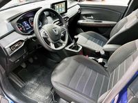 Usado Dacia Sandero Comfort 91 CV (66 kW) 2022 Azul Utilitario
