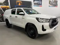 Usado Toyota HiLux 150 CV (110 kW) 2022 Blanco Pickup/Camioneta