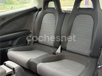 Usado VW Scirocco 122 CV (89 kW) 2011 Blanco Coupe