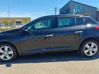 Usado Renault Mégane III Dynamique 106 CV (77 kW) 2010 Negro Berlina
