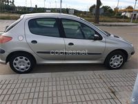 Usado Peugeot 206 75 CV (55 kW) 2005 Gris / plata Berlina