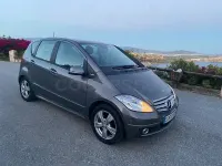 Käytetty Mercedes A180 Avantgarde 109 HP (80 kW) 2010 Musta Tila-auto