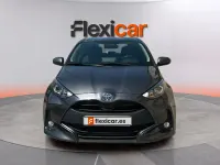 Usado Toyota Yaris Hybrid Business Edition 116 CV (85 kW) 2025 Gris Berlina