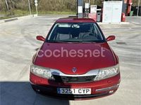 Usado Renault Laguna II Dynamique 120 CV (88 kW) 2004 Rojo Berlina