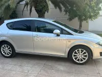Usado Seat Leon Ecomotive 105 CV (77 kW) 2009 Gris / plata Utilitario