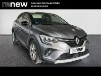 Usado Renault Captur Zen 140 CV (102 kW) 2021 Gris SUV