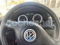 Usado VW Golf IV Advance 110 CV (80 kW) 2003 Gris / plata Berlina