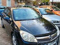 Usado Opel Astra Edition 110 CV (80 kW) 2009 Negro Berlina