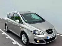 Usado Seat Altea XL Style 140 CV (102 kW) 2010 Beige Monovolumen