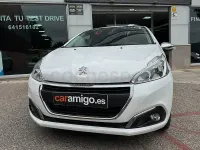 Usado Peugeot 208 Style 82 CV (60 kW) 2017 Blanco Utilitario