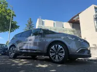 Usado Renault Grand Scénic IV Techno 140 CV (102 kW) 2023 Gris / plata Monovolumen