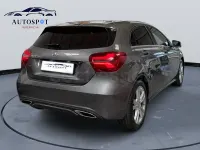 Usado Mercedes A200 136 CV (100 kW) 2017 Gris / plata Utilitario