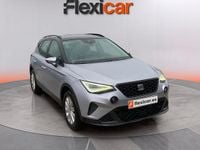 Usado Seat Arona Style 110 CV (80 kW) 2023 Gris SUV