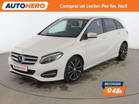 Usado Mercedes B200 Urban 135 CV (99 kW) 2016 Blanco Monovolumen