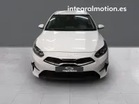 Usado Kia Ceed 100 CV (73 kW) 2025 Blanco Utilitario