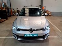 Usado VW Golf VIII Life 115 CV (84 kW) 2022 Amarillo Berlina