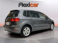 Usado VW Golf Sportsvan Advance 115 CV (84 kW) 2018 Gris Monovolumen