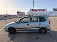 Usado Mitsubishi Space Star 82 CV (60 kW) 2005 Azul Monovolumen